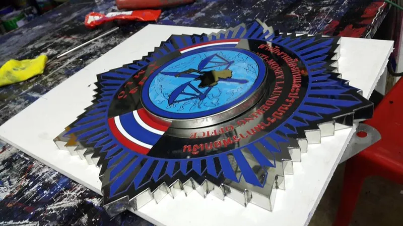 แกลลอรี่ ป้ายสแตนเลสสีทอง