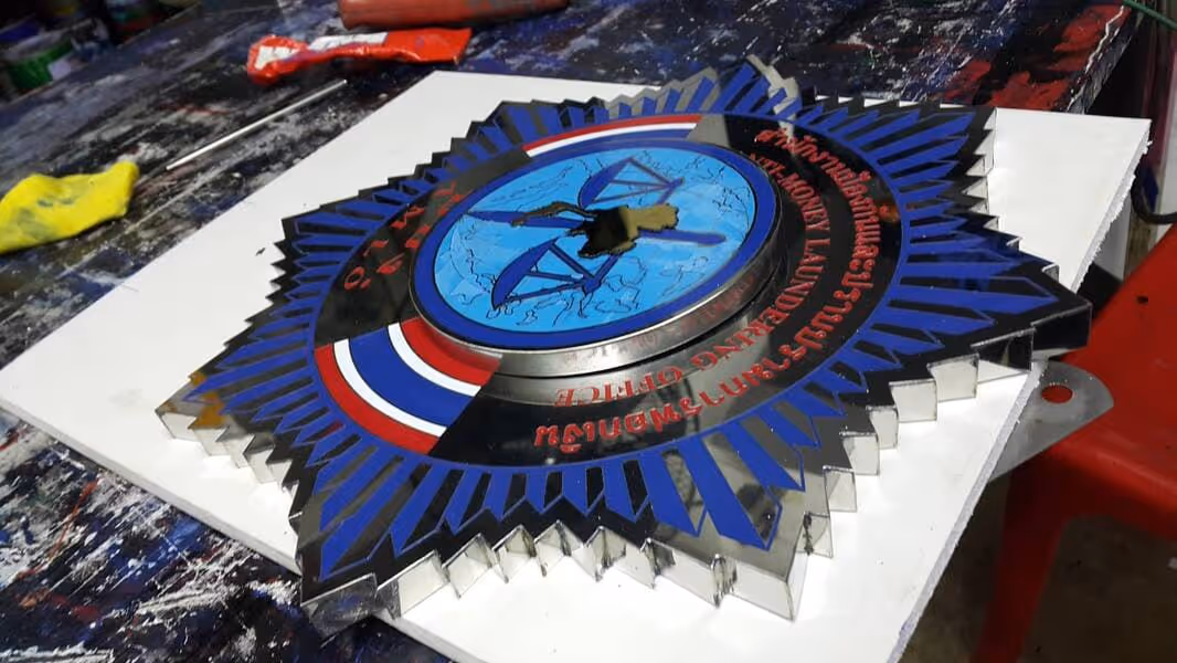 ตัวอักษรสแตนเลสสีทอง‼️ ไลน์@a009 โลโก้สแตนเลสกัดกรด รับทำป้ายโลโก้ทุกแบบ