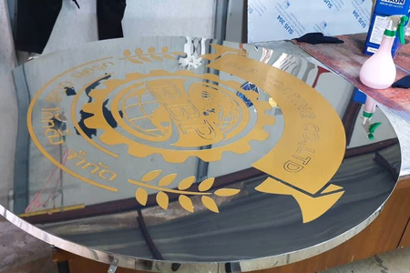 ผลงานป้ายสแตนเลสกัดกรด